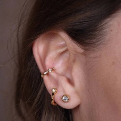 Bague d'oreille Earcuff LYA - Anneau fin doré & Trèfle en strass