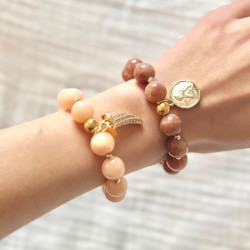 Bracelet élastiqué Pierres de Jade taupe & Médaille ange dorée