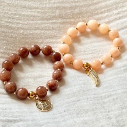 Bracelet élastiqué Pierres de Jade taupe & Médaille ange dorée