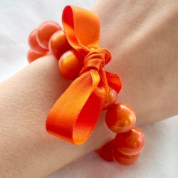 Bracelet élastiqué Perles Résine ORANGE NACRE & ruban satin - 1,4 cm