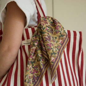Petit Foulard en voile de coton 60 cm x 60 cm - SONGE VIOLET - gabrielle Paris