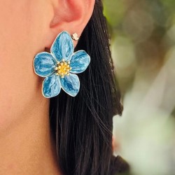 Boucles d'oreilles puces...