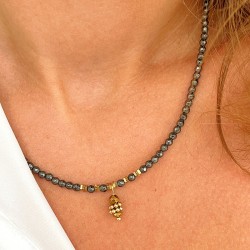 Collier SUZON ANTHRACITE - Grappe de raisins & Hématites dorées - Maison 91