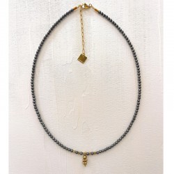 Collier SUZON ANTHRACITE - Grappe de raisins & Hématites dorées
