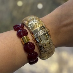 Bracelet Jonc large résine PARADIS CUIR doré - Texture serpent irisée