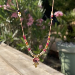 Collier sautoir cordon ajustable fin DINAY doré - Rubellite - Clo&Lou