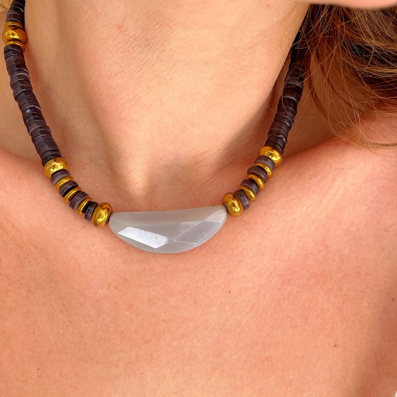 Collier THELMA Black chaîne dorée - Coquillage Agate Lune & Hématites - Maisonn 91