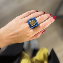 Bague large BLUE SANDSTONE Résine BLEUE - Cabochon carré doré TAILLE 52