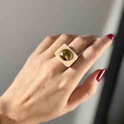 Bague large IVORY résine crème - Cabochon rond doré TAILLE 56