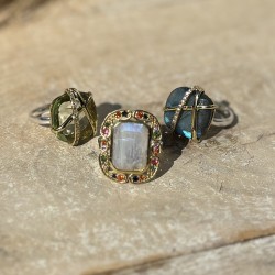 Bague argent doré - Pierre de Lune rectangulaire & Zircons multicolores TAILLE 58