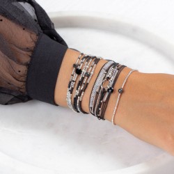 Jolie composition de bracelets noir argent signés Doriane Bijoux