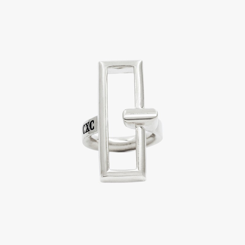 Bague Large DOOR métal - Boucle poignet rectangulaire design CXC Bague Large DOOR métal - Boucle poignet rectangulaire design CXC