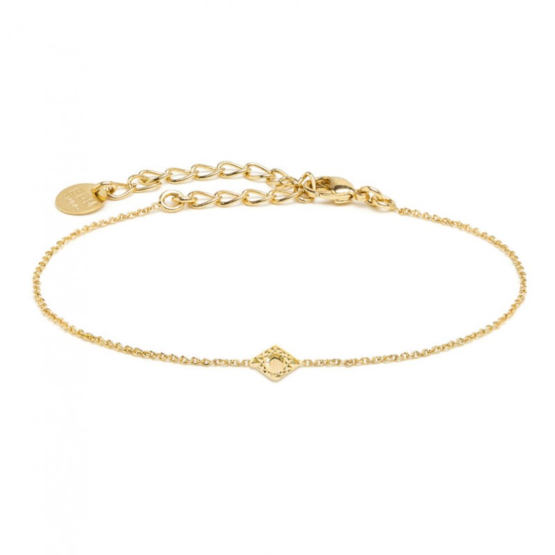 Bracelet fin PETIT LUZ Or - Chaîne fine & Petit losange diamanté texturé - BDM Studio Bracelet fin PETIT LUZ Or - Chaîne fine & Petit losange diamanté texturé - BDM Studio
