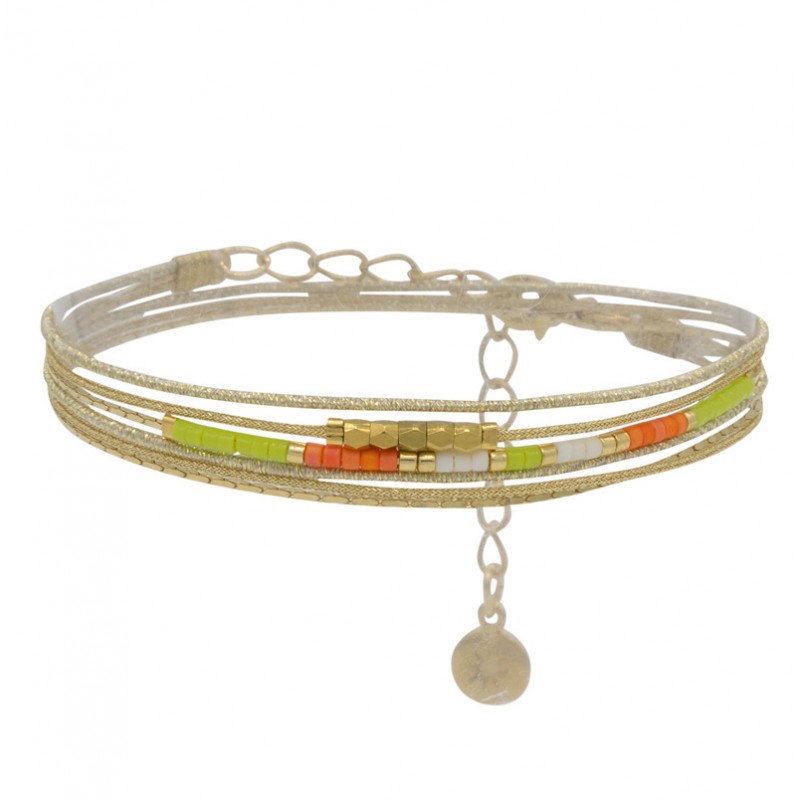 Bracelet multi-tours LOU cordons chaîne doré - Perles vert anis corail blanc - BY GARANCE Bracelet multi-tours LOU cordons chaîne doré - Perles vert anis corail blanc - BY GARANCE