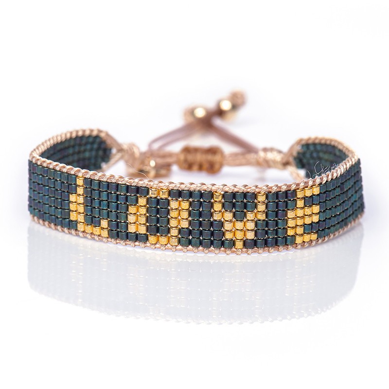 Bracelet cordon CARLA 7 rangs doré - Miyuki vert beige & LOVE signé BMPQ Bracelet cordon CARLA 7 rangs doré - Miyuki vert beige & LOVE signé BMPQ