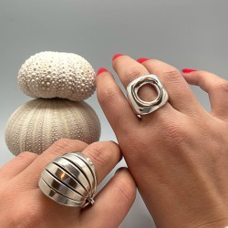 Grosse Bague métal ENCUADRA & Décor carré évidé design TAILLE 54