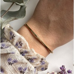 Bracelet Jonc fin ouvert en plaqué or & Gravé COEUR - THEMA