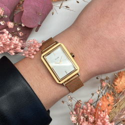 Montre Fluette, couleur or, cadran rectangle blanc & bracelet milanais