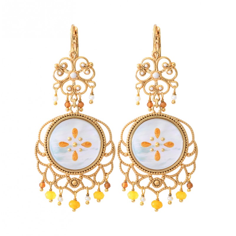 Boucles d'oreilles CAPRAIA Or - Arabesques, grenat orange, nacres, perles de rivière - SATELLITE Boucles d'oreilles CAPRAIA Or - Arabesques, grenat orange, nacres, perles de rivière - SATELLITE
