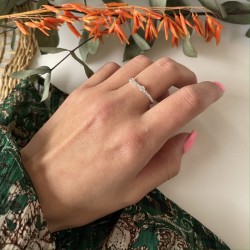 Bague fine en Argent - Anneau mini boules & Deux zircons blancs TAILLE 56
