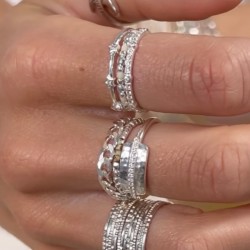 Bague fine anneau en argent -  Alliance demi serti & 3 zircons blancs TAILLE 58