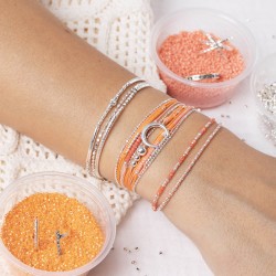 Bracelet fin élastiqué NUSA - Perles argent Miyuki orange corail TAILLE M