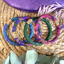 Bracelet Jonc BOUDDHISTE Chance - Tissu Sari vintage, Texturé épais, rose fuschia TAILLE M