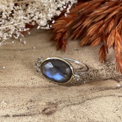 Bague fine Argent doré LEONISSE - Cabochon Labradorite & Zircons blancs TAILLE 52