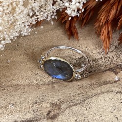 Bague fine Argent doré LEONISSE - Cabochon Labradorite & Zircons blancs TAILLE 52