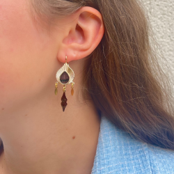 Boucles d'oreilles MIKONA Or - Plume de faisan & Résine émaillée marron