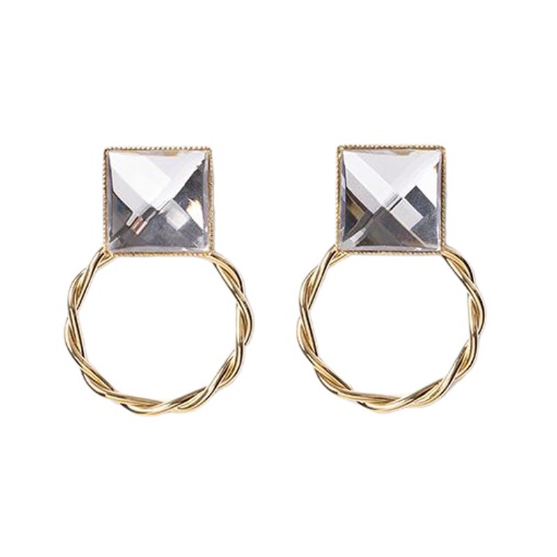 Boucles d'oreilles pendantes ROKIA dorées - Cristal carré & Anneau tressé CHIC ALORS