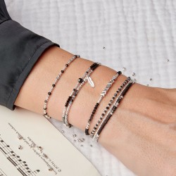 Bracelet élastique SALEMA - Perles noires & Cristaux pyramides gris TAILLE S