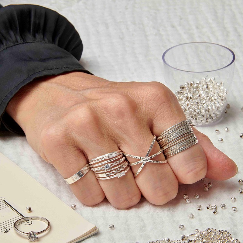 Alliance Cinq Pierre Elyse Argent Blanc • La Petite Rebelle