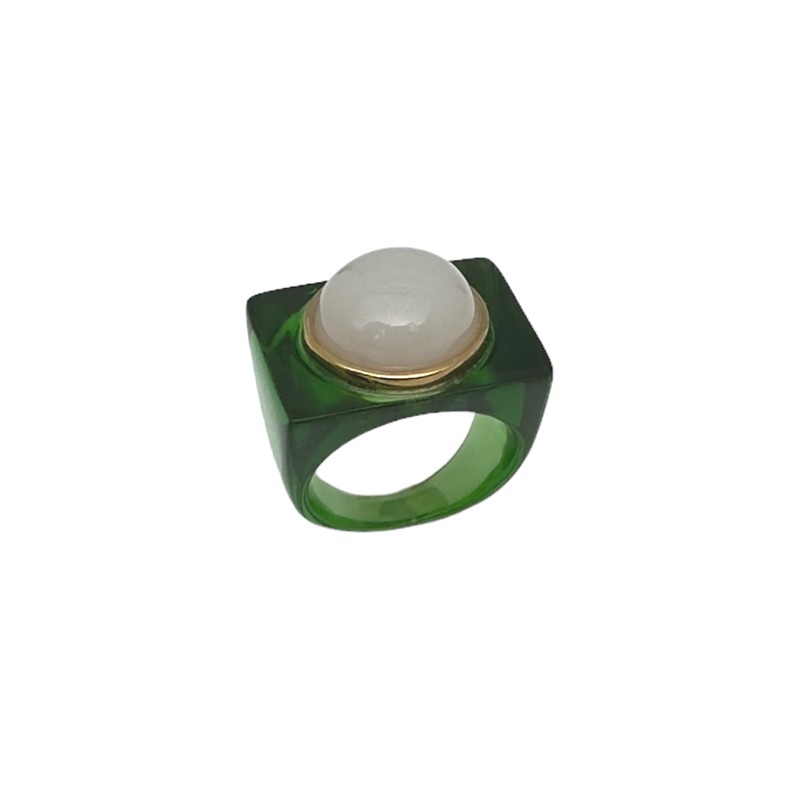 Bague large GREEN BEE résine verte - Cabochon rond opale - Lucas jack